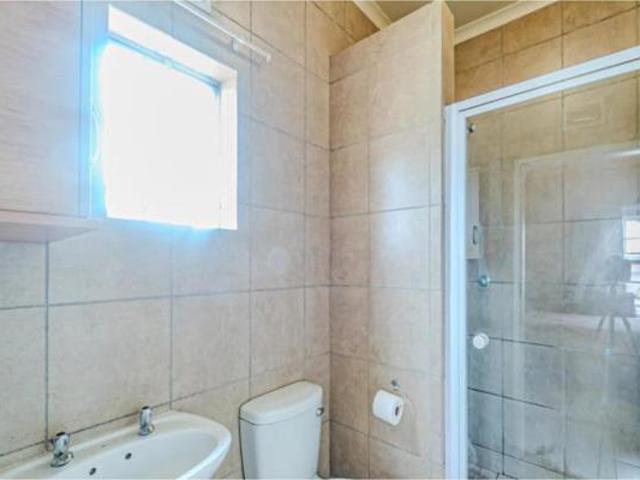 3 Bedroom House in Olievenhoutbosch