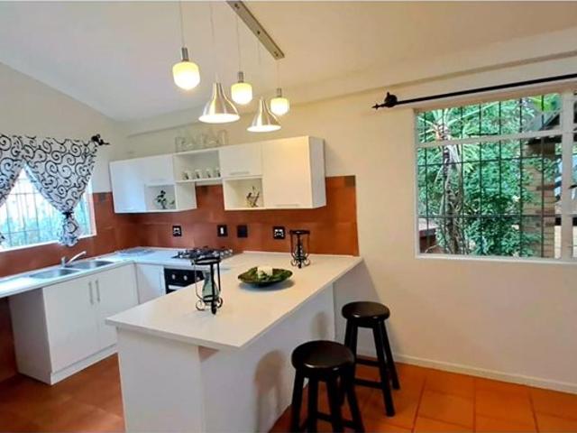 3 Bedroom House in Olivedale