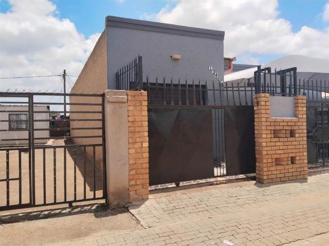 3 Bedroom House in Orange Farm