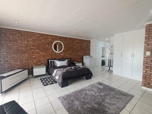 3 Bedroom House in Oranjeville