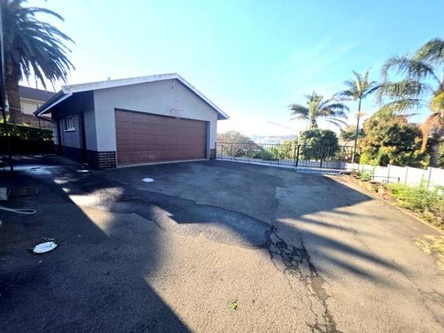 3 Bedroom House in Orient Heights
