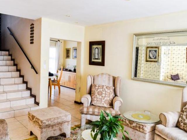 3 Bedroom House in Ormonde