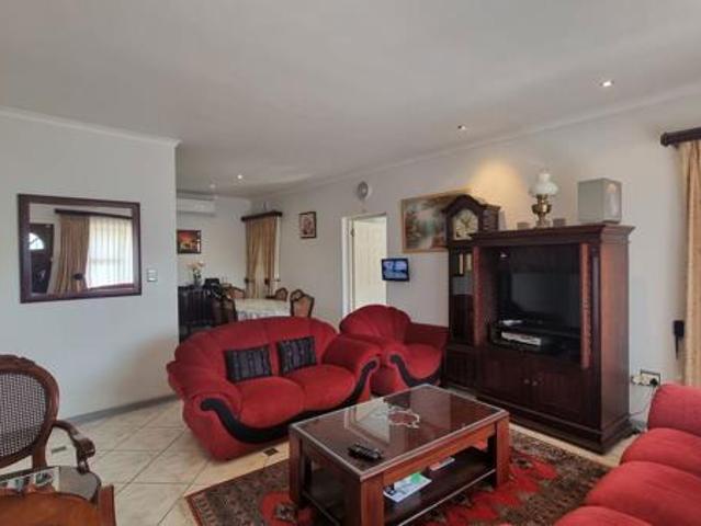 3 Bedroom House in Oslo Beach