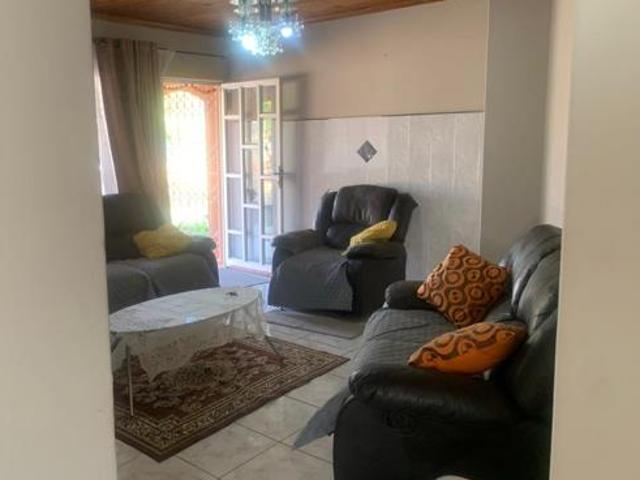 3 Bedroom House in Ottawa