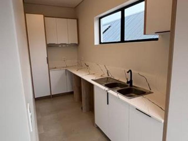 3 Bedroom House in Outeniquasbosch