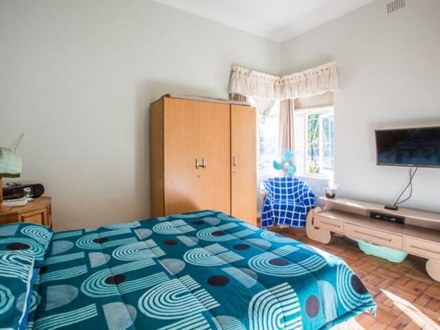 3 Bedroom House in West Bank