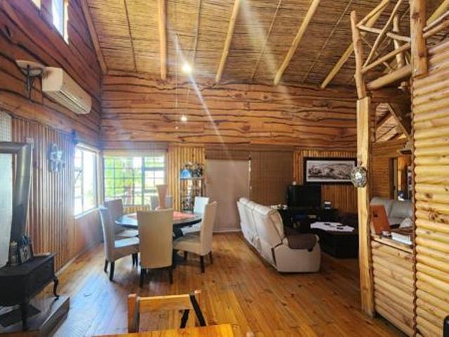 3 Bedroom House in Oudtshoorn