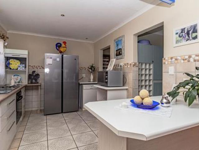 3 Bedroom House in Oudtshoorn