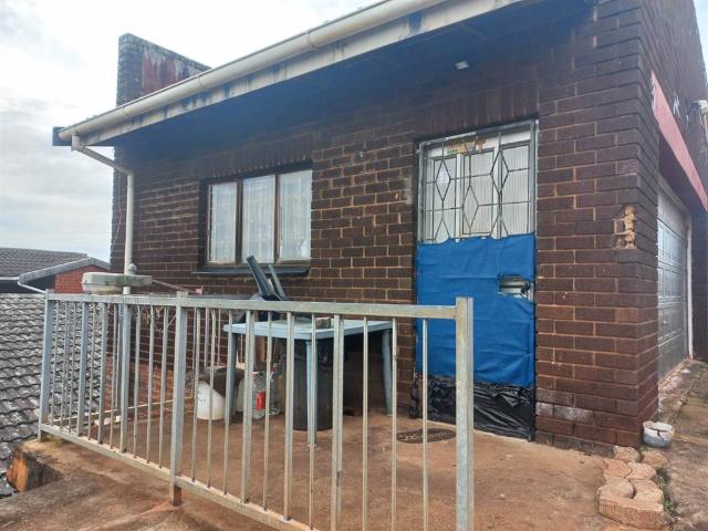 3 Bedroom House in Lotus Park