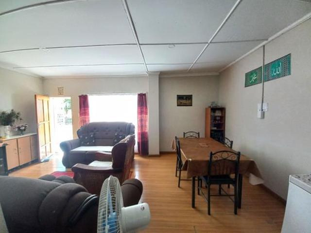 3 Bedroom House in Loch Athlone