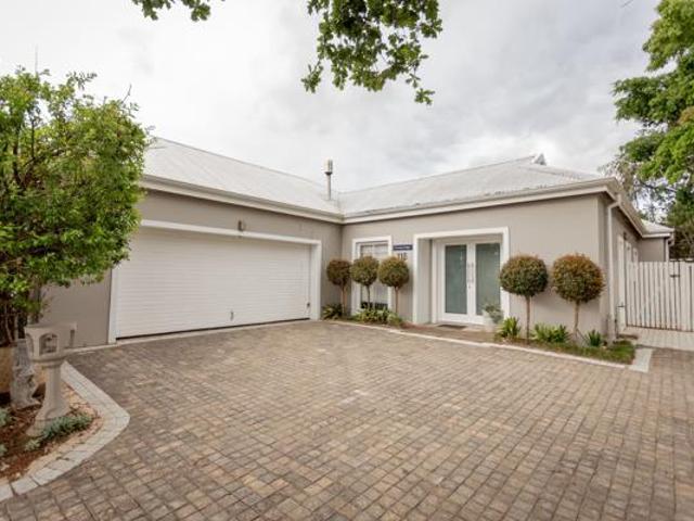 3 Bedroom House in Loerie Park