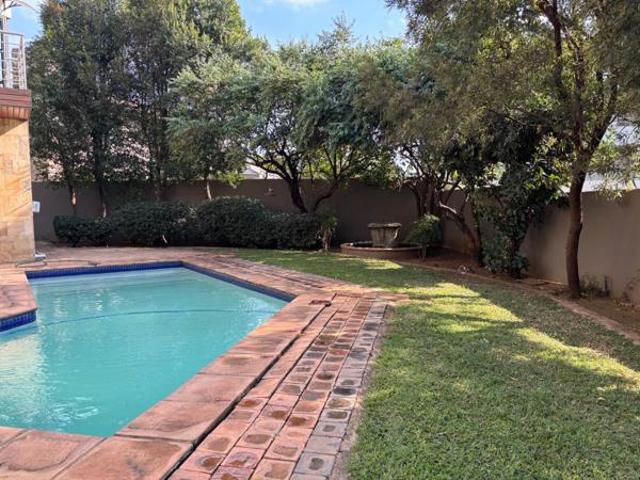3 Bedroom House in Lombardy Estate