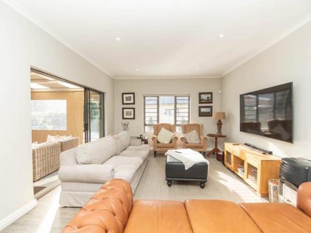 3 Bedroom House in Lorraine