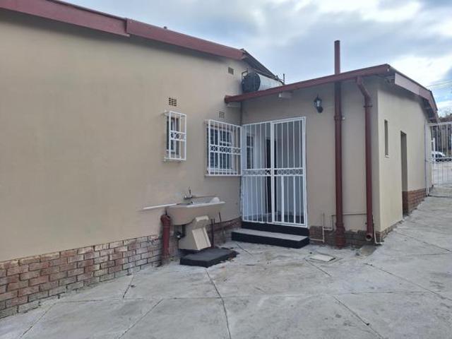 3 Bedroom House in Laudium