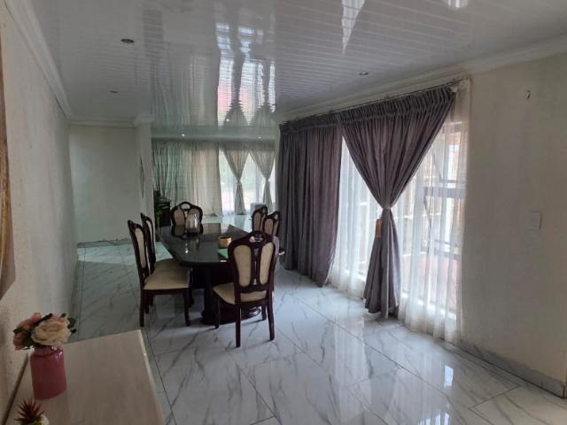3 Bedroom House in La Hoff