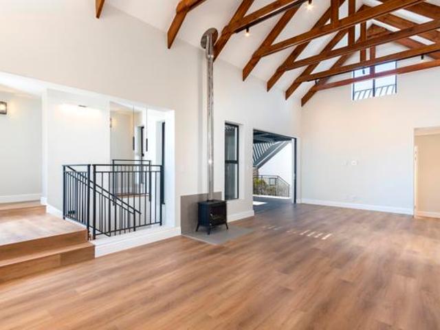 3 Bedroom House in La Roche