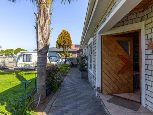 3 Bedroom House in Laaiplek