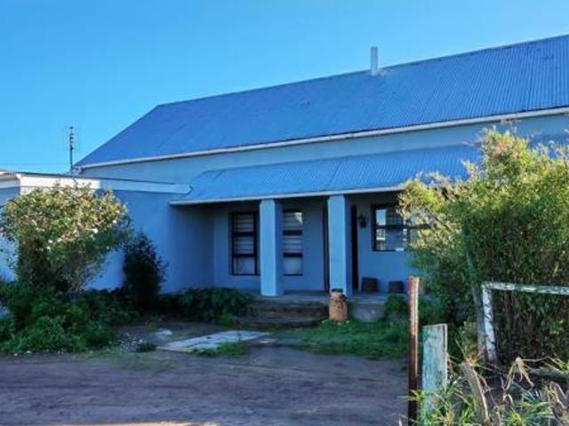 3 Bedroom House in Ladismith