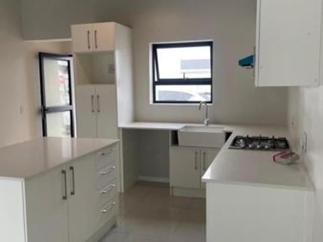 3 Bedroom House in Laguna