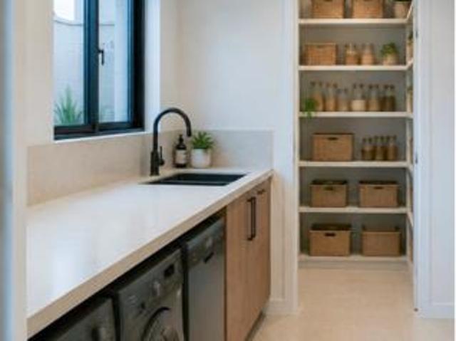 3 Bedroom House in Laguna