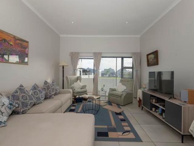 3 Bedroom House in Laguna