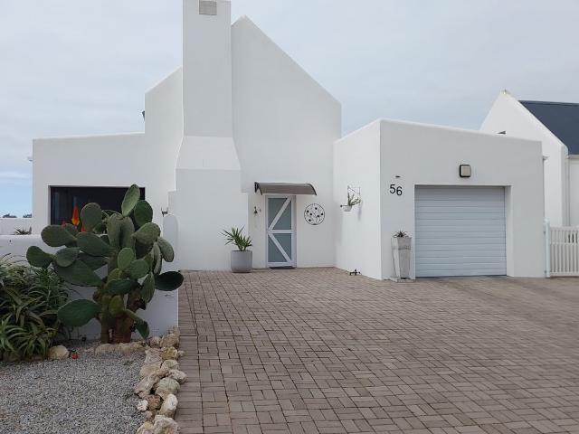 3 Bedroom House in Lampiesbaai