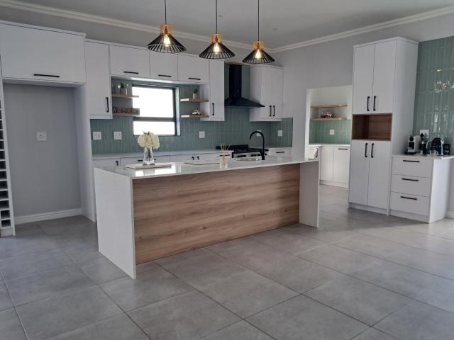 3 Bedroom House in Lampiesbaai