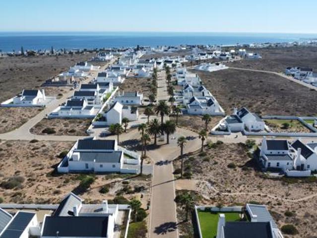 3 Bedroom House in Lampiesbaai