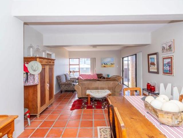 3 Bedroom House in Langebaan Central