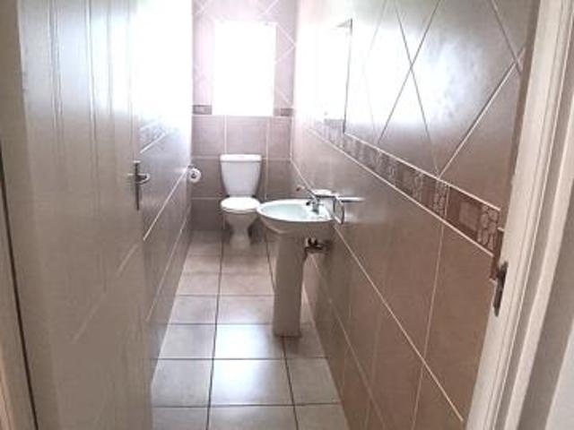 3 Bedroom House in Langebaan Central