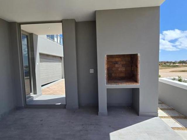 3 Bedroom House in Langebaan Country Estate