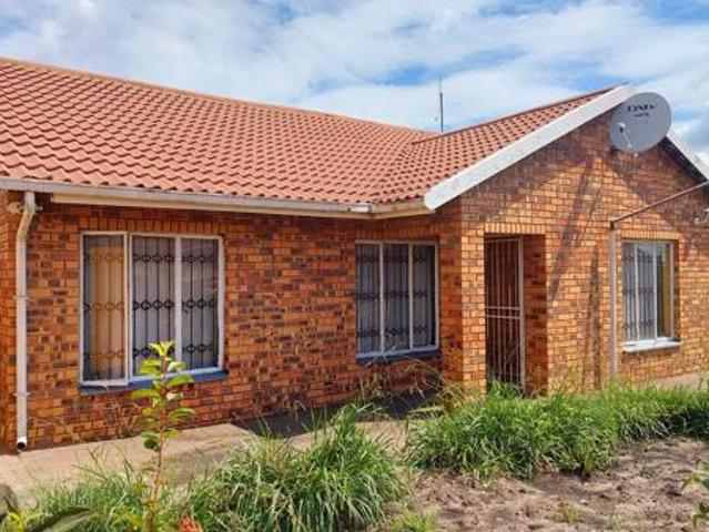 3 Bedroom House in Lebohang