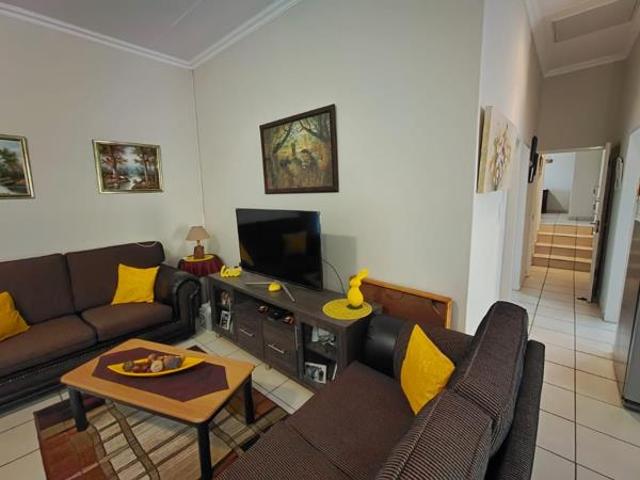 3 Bedroom House in Leeupoort