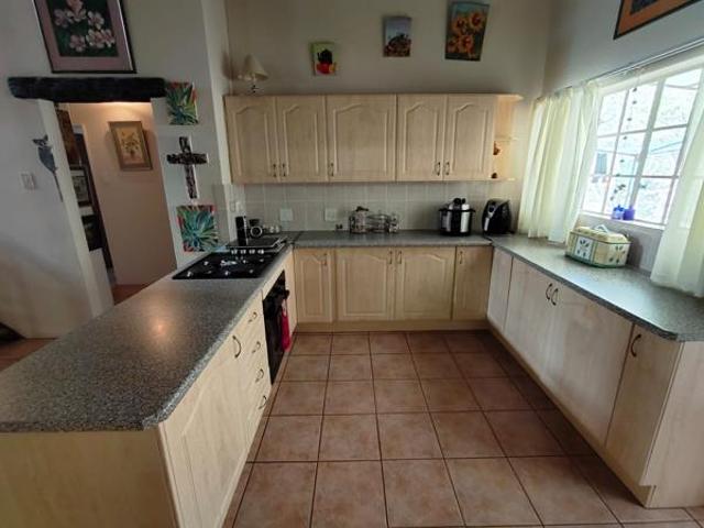 3 Bedroom House in Leeupoort