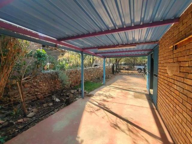 3 Bedroom House in Leeupoort