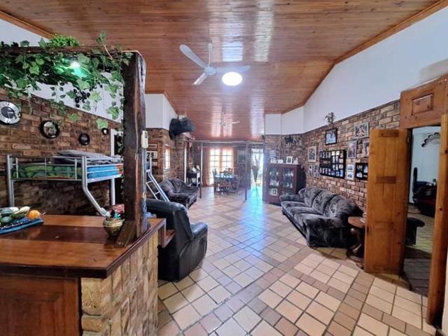 3 Bedroom House in Leeupoort