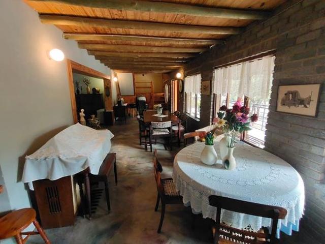 3 Bedroom House in Leeupoort