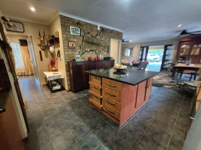 3 Bedroom House in Leeupoort