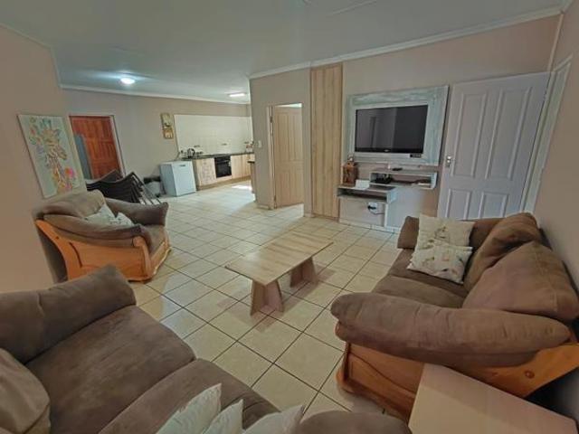 3 Bedroom House in Leeupoort