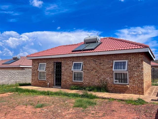 3 Bedroom House in Lehae