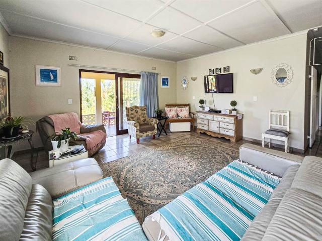 3 Bedroom House in Leisure Bay
