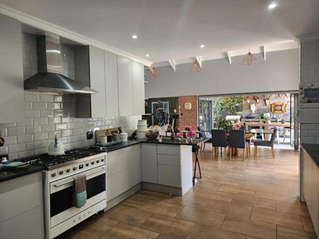 3 Bedroom House in Leloko Lifestyle & Eco Estate
