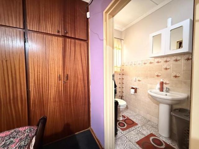 3 Bedroom House in Lennoxton