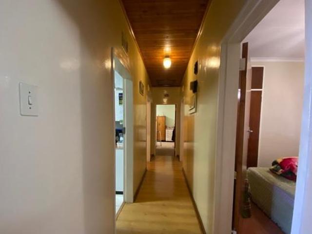 3 Bedroom House in Lennoxton