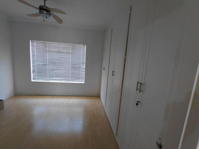 3 Bedroom House in Lennoxton