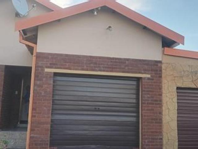 3 Bedroom House in Lennoxton