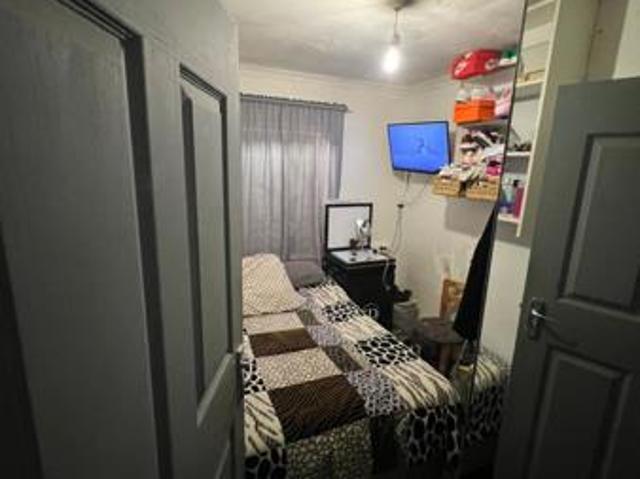3 Bedroom House in Lentegeur