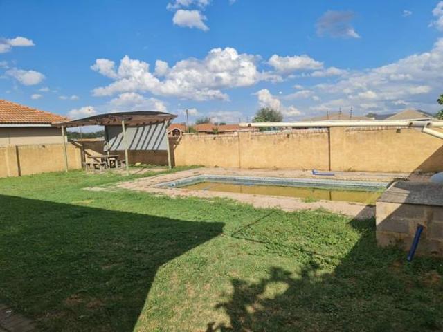3 Bedroom House in Lephalale Ellisras