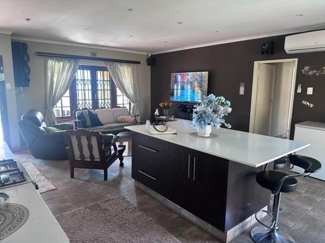 3 Bedroom House in Lester Park
