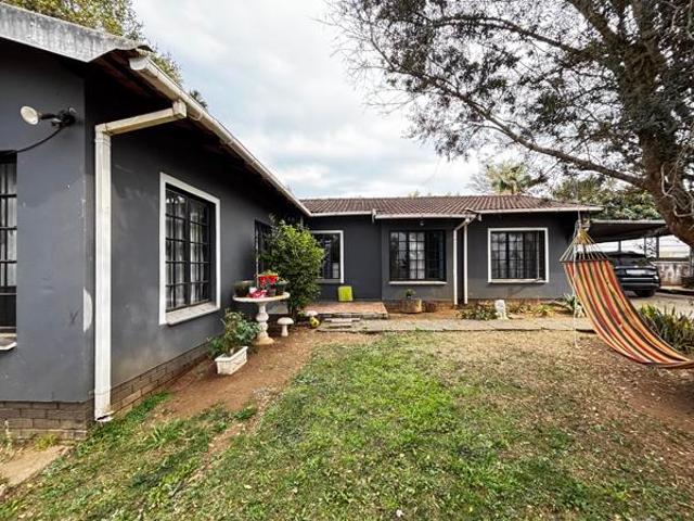 3 Bedroom House in Lincoln Meade